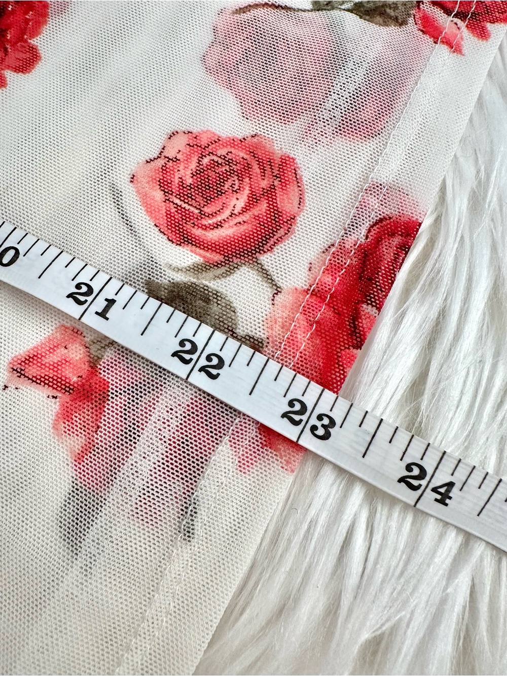 F21 ROSE SHEER TOP - Picture 3 of 9